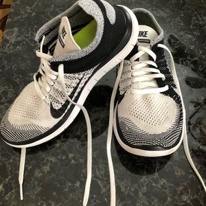 Nike Flyknits